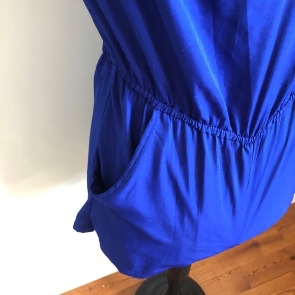 Blue sleevless Romper - Picture 8 of 11